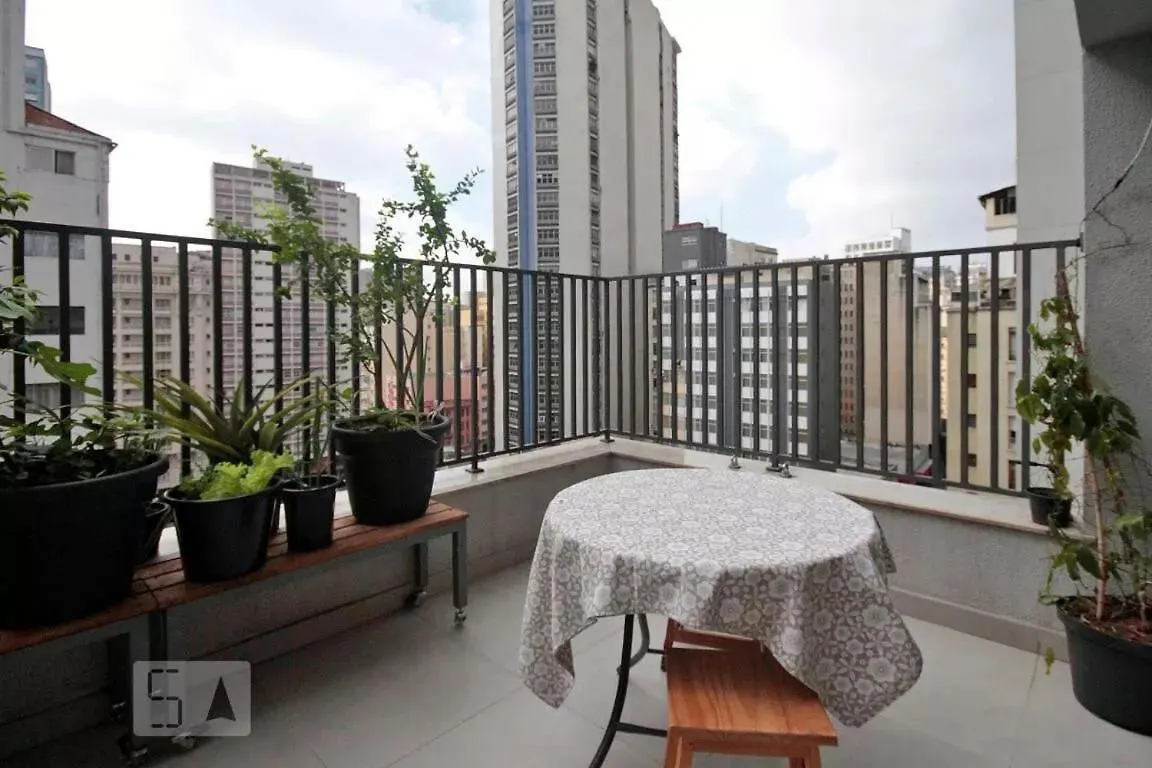 Apartment With Pool And Garage, 300M Metro 99 Sao Paulo
